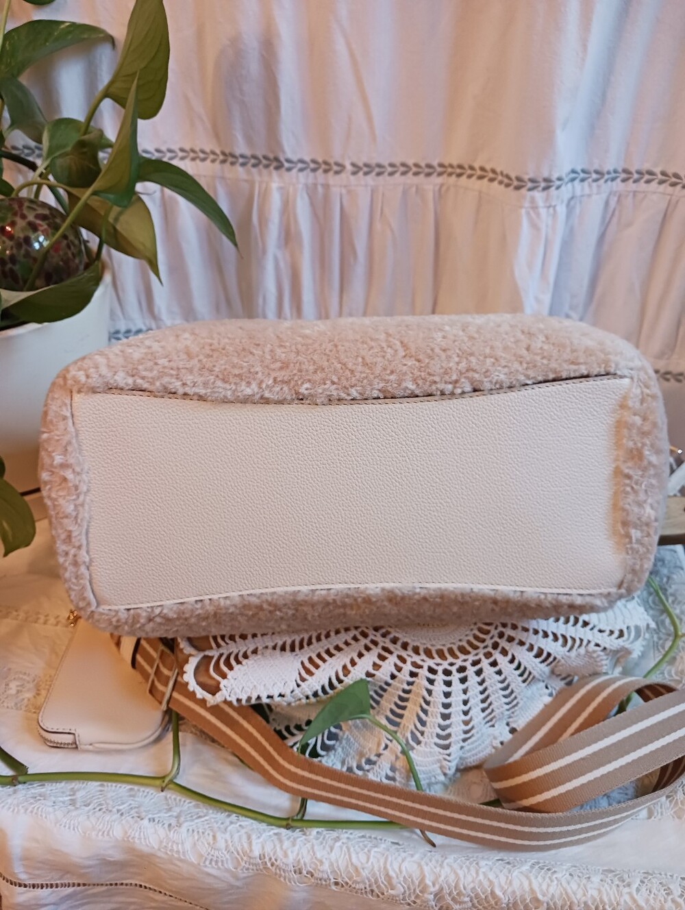 Kate Spade New York Rosie Satchel Natural Faux Shearling Pebbled Leather Trim - Picture 7 of 16